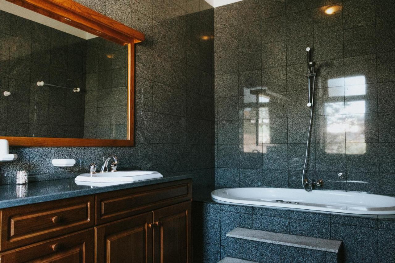 Casa Dos Vales - Luxury Villa Penafiel Dış mekan fotoğraf